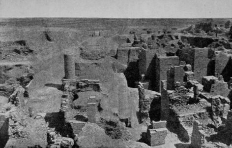 View of the Ishtar Gate from the west Excavations of the Ishtar gate - Koldewey